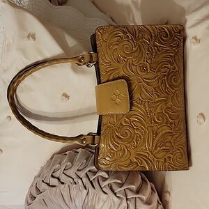NEW Patricia Nash Rienzo Biscuit purse Burnished Tooled Collection 2 handles …